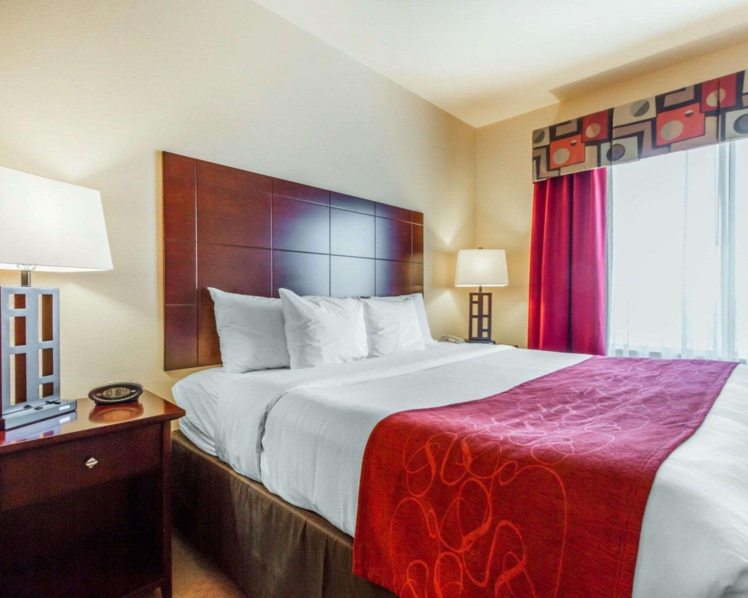 Comfort Suites Florence Shoals Area Экстерьер фото