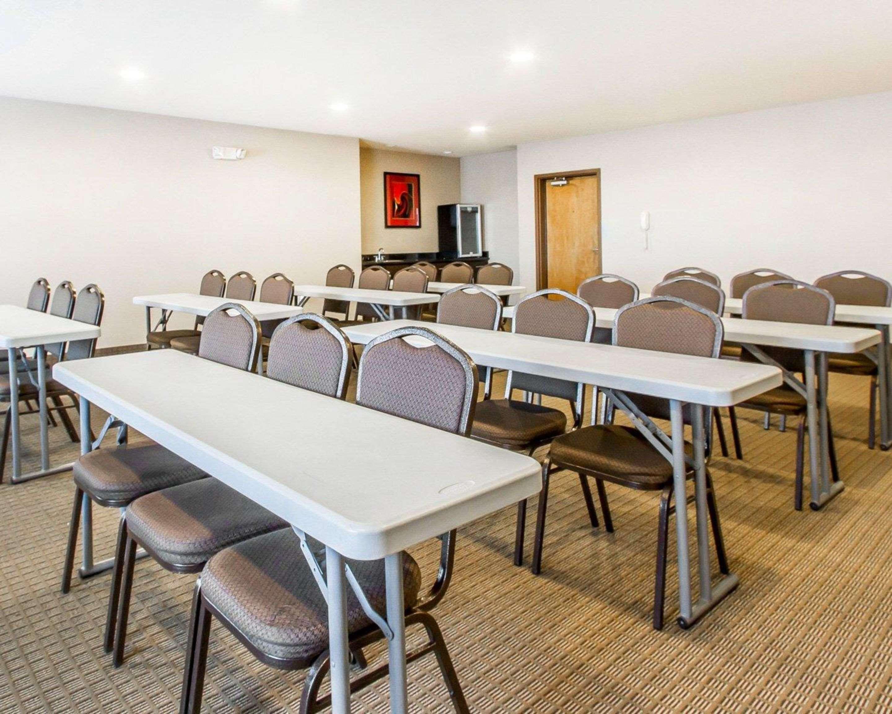 Comfort Suites Florence Shoals Area Экстерьер фото