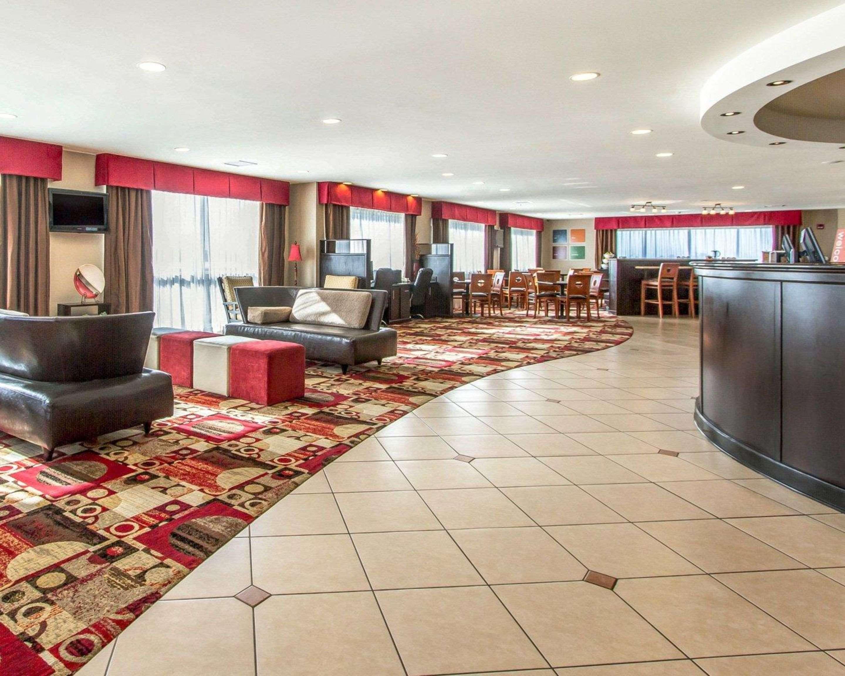Comfort Suites Florence Shoals Area Экстерьер фото