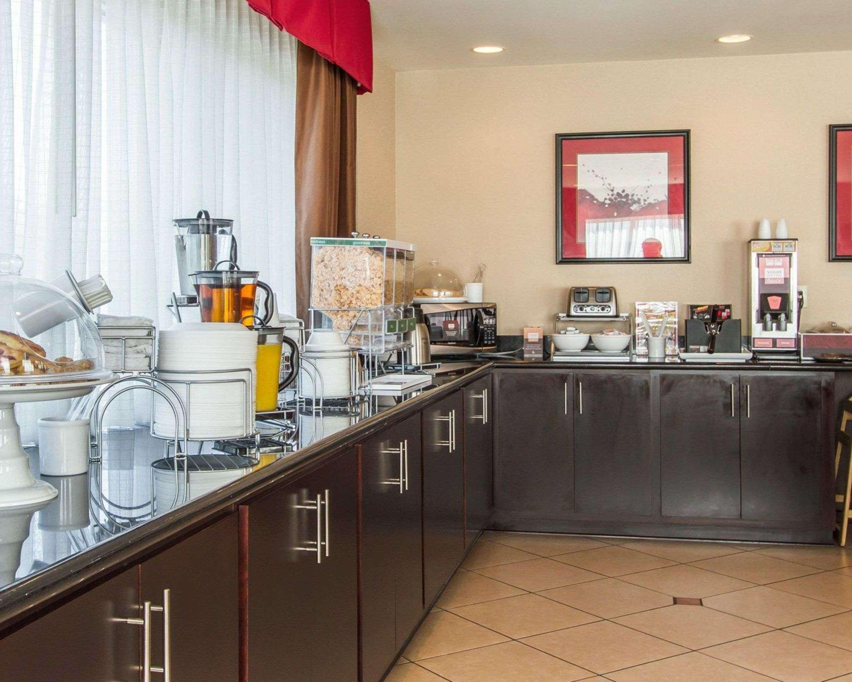 Comfort Suites Florence Shoals Area Экстерьер фото